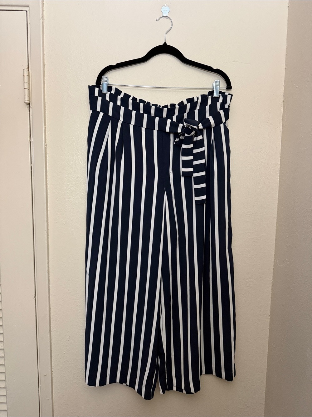 Chic Coastal Nautical Striped Blue and White Wide-Leg Pants Size XXL